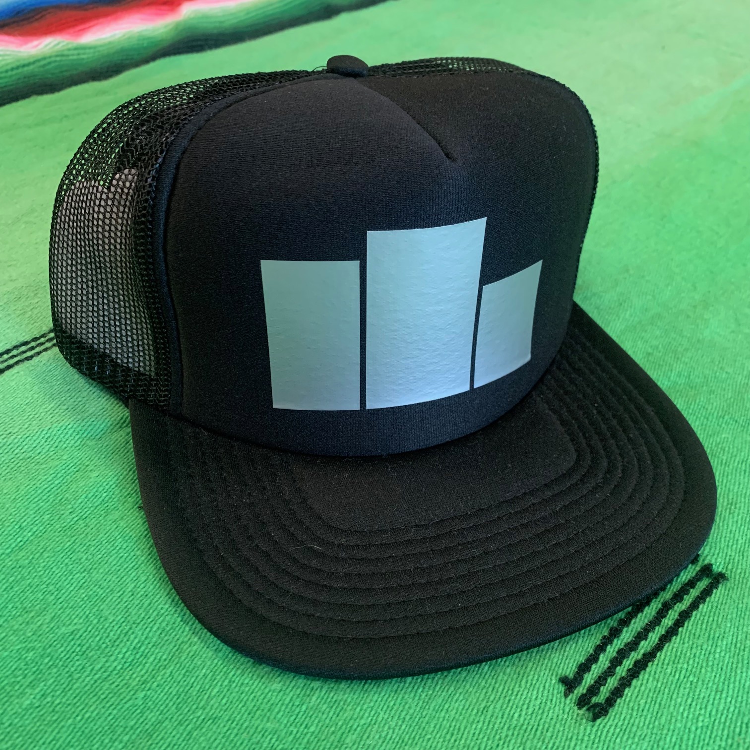 BLACK SHEEP SKATES - ブラックシープ "FLAG" MESH CAP (BLACK)