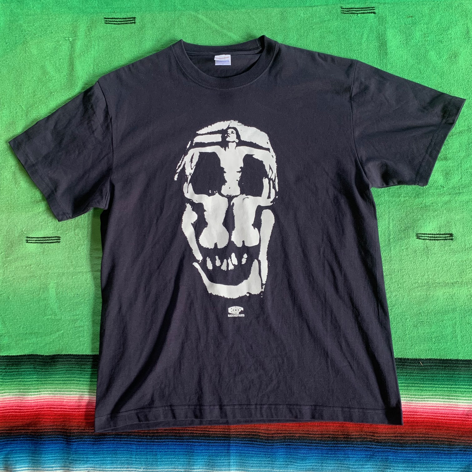 BLACK SHEEP SKATES - ブラックシープ "女髑髏" TEE (NAVY) Lサイズ