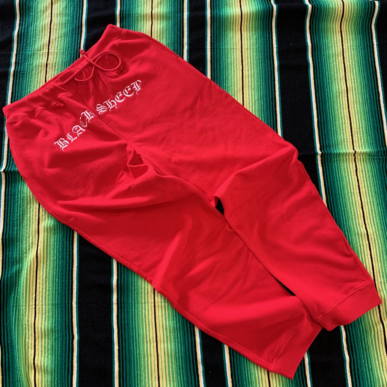 BLACK SHEEP SKATES - ブラックシープ "OLD E" スウェットパンツ (RED) XLサイズ