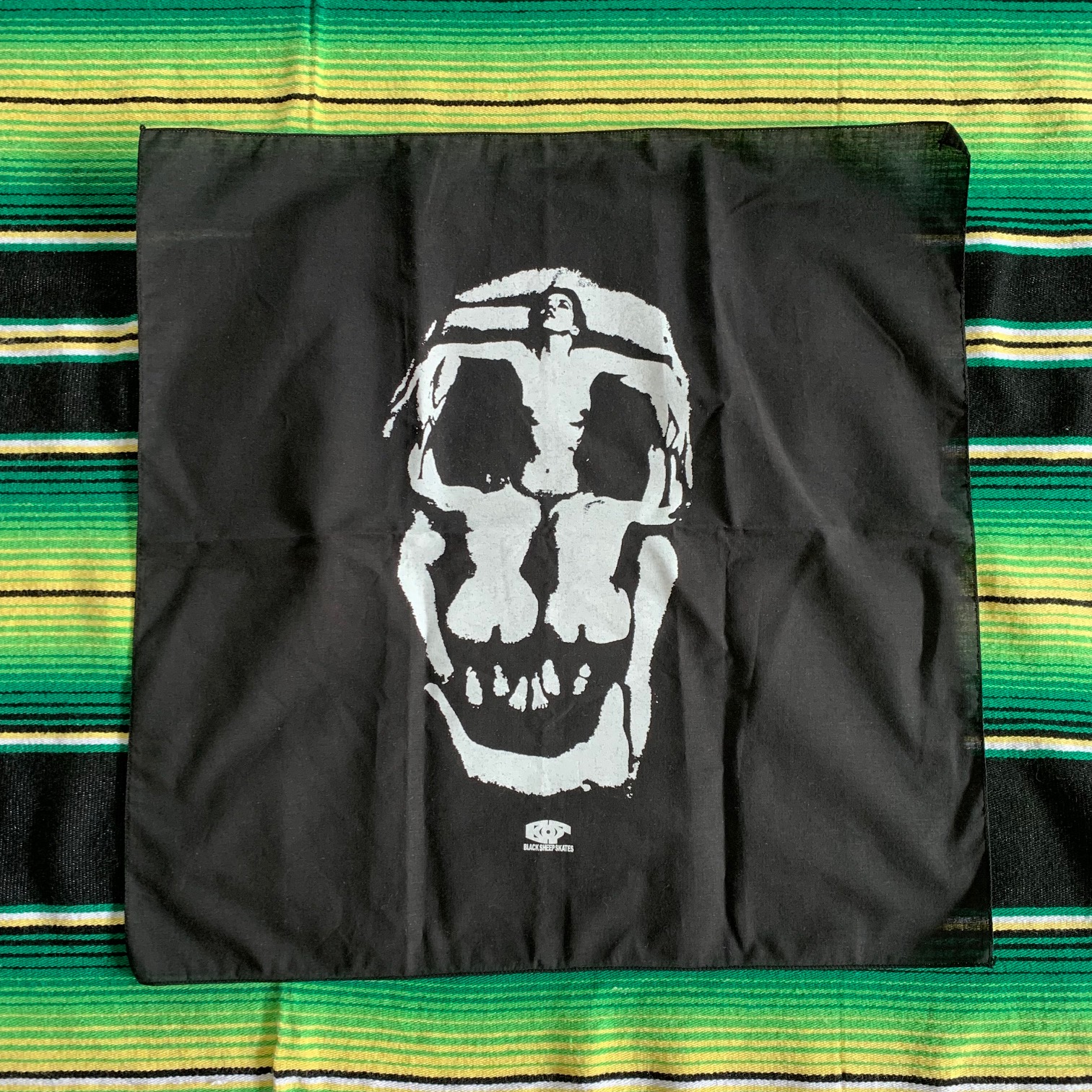 BLACK SHEEP SKATES - ブラックシープ "女髑髏" バンダナ (BLACK)